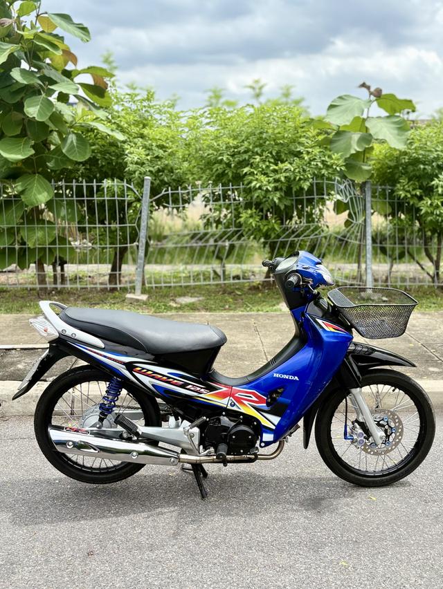 รถมอเตอร์ไซค์Wave125rสตาทเท้า