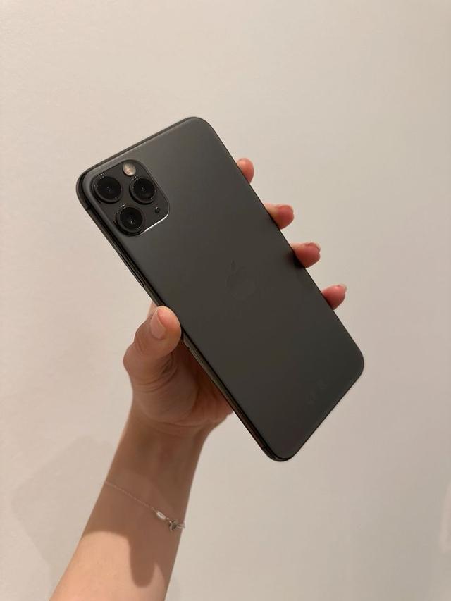 iphone 11 pro สีเทาสเปซเกรย์ 2