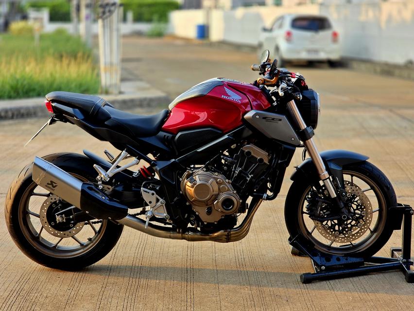 ขาย CB650R ปี 2022 สีแดงดำ สวยไร้ตำหนิ