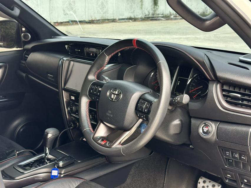 รหัสรถ PAT8803 TOYOTA FORTUNER 2.8 GR SPORT  4WD  ปี 2022 (ท็อปสุดในรุ่น) รูปที่ 8