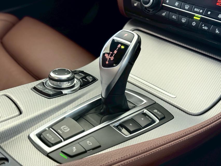 BMW 520d M Sport ปี2012 รูปที่ 6