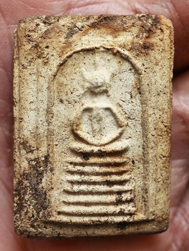 พระสมเด็จวัดเกศไชโย พิมพ์ 6 ชั้น อกตัน....เก่า เดิมๆ รูปที่ 8