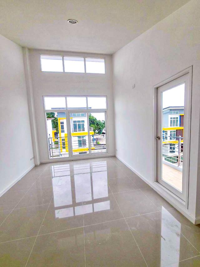 ขายโฮมออฟฟิศ 3 ชั้น สาย 4 บางกระทึก สามพราน นครปฐม 19
