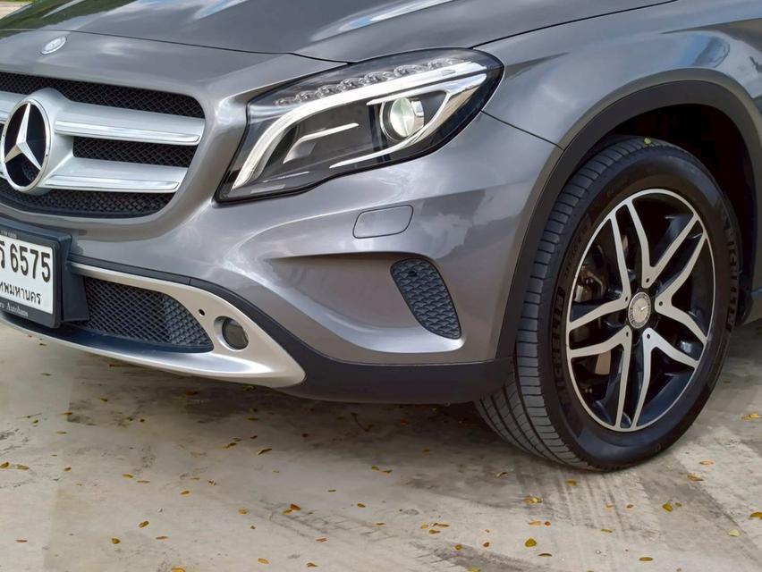 Mercedes Benz GLA200 ปี 2016. ไมล์ 8x,xxx km