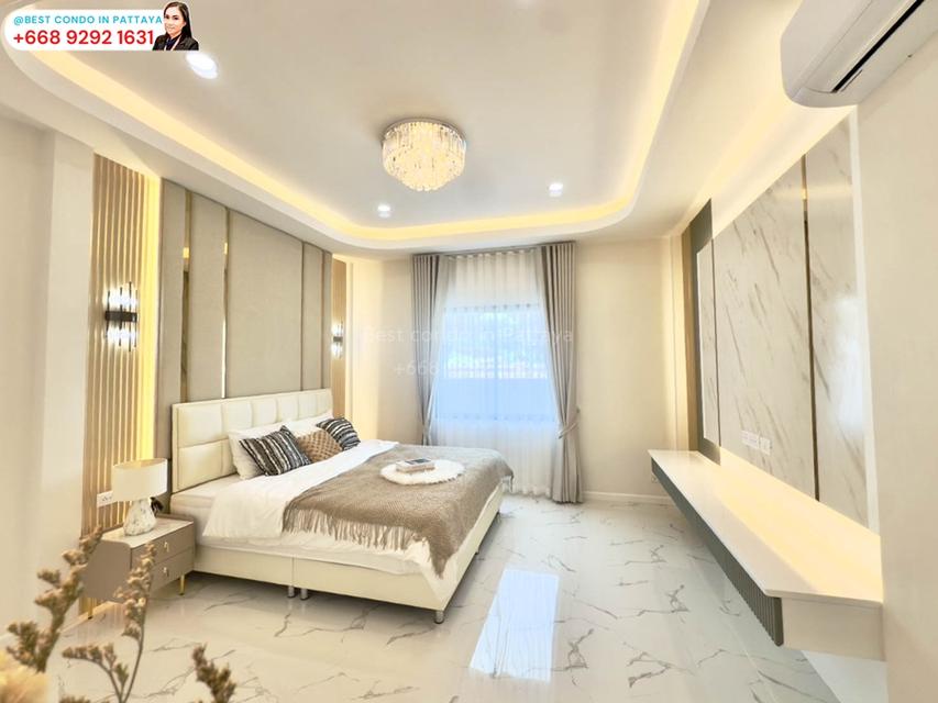 ✨ #บ้านหรูพัทยา พร้อมสระว่ายน้ำ #รหัสทรัพย์447 ✨ 🔥🔥 ราคาเพียง 10.9 ล้าน 🔥🔥 🏡 บ้านหัวมุม ขนาดกว้าง พร้อมสระว่ายน้ำระบบเกลือ และเฟอร์ครบทุกห้อง 5