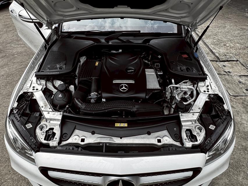 รหัสรถ LG53 For Sale : 2017 Mercedes-Benz E300 Coupe AMG Dynamic 12