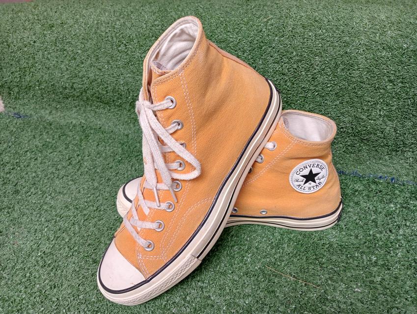 CONVERSE ผ้าใบหุ้มข้อมือสอง สภาพเหมือนใหม่ จัดส่งฟรี!!!เก็บปลายทาง