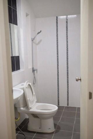 ให้เช่าบ้านพานทองชลบุรี ให้เช่าบ้าน 2 ชั้น มบ.แฟมมิลี่ซิตี้-พานทอง บ้านแฝดสไตล์เดี่ยว 2 ชั้น พื้นที่ 38.5 ตรว. 3 ห้องนอน 8