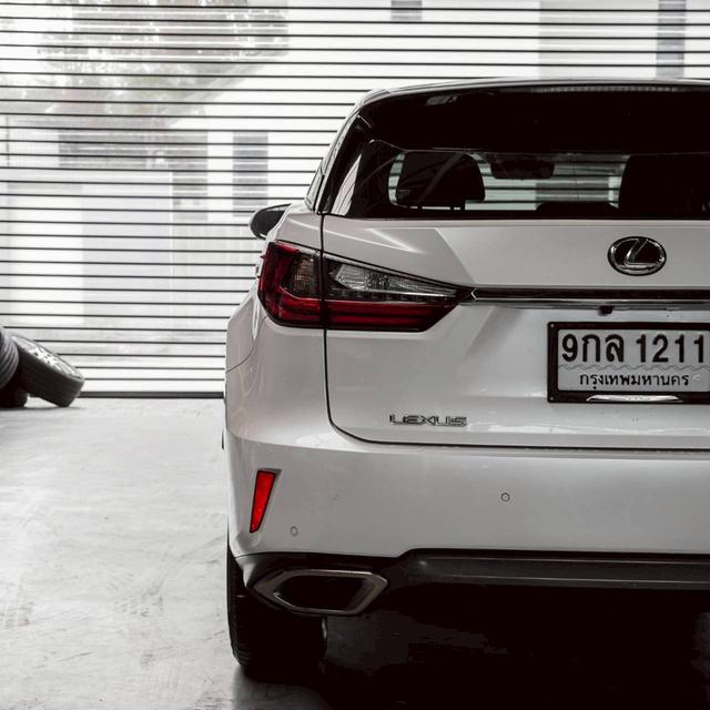 รหัสรถ 67GG1211 Lexus RX300 ปี 2019 17