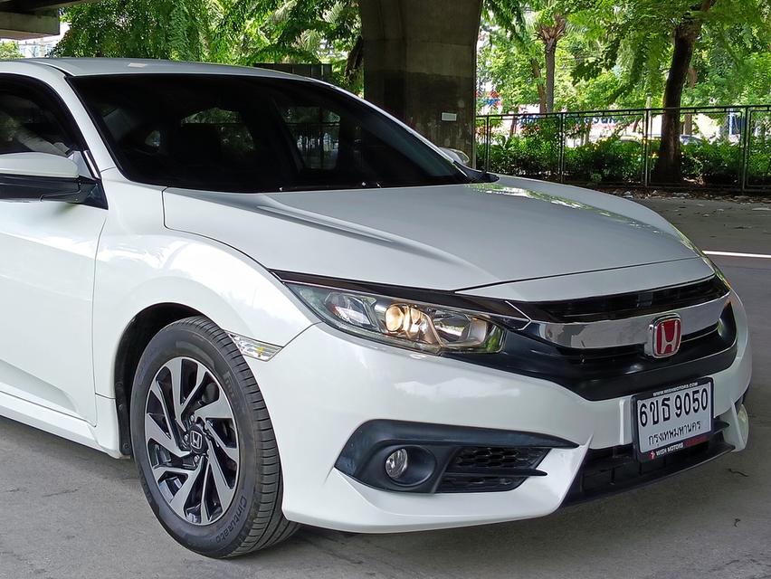 Honda Civic FC 1.8EL 2018