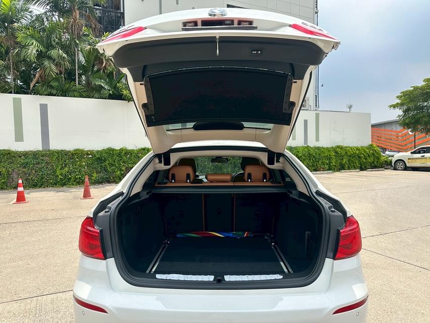 BMW 320d GT Luxury 2019 รูปที่ 7