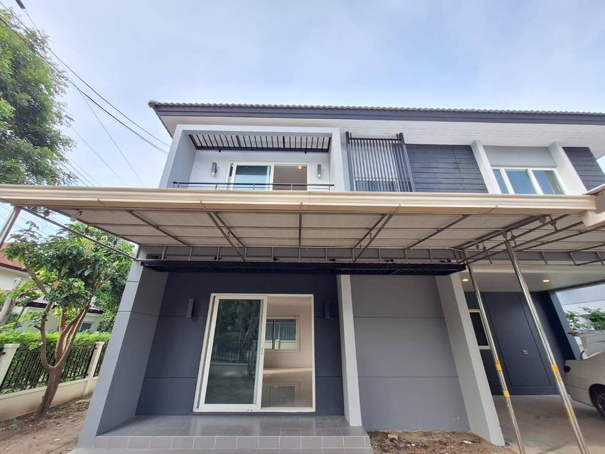 เซนโทร วัชรพล ติดถนนสุขาภิบาล 5 *หลังมุม* 63 ตร.ว. 14