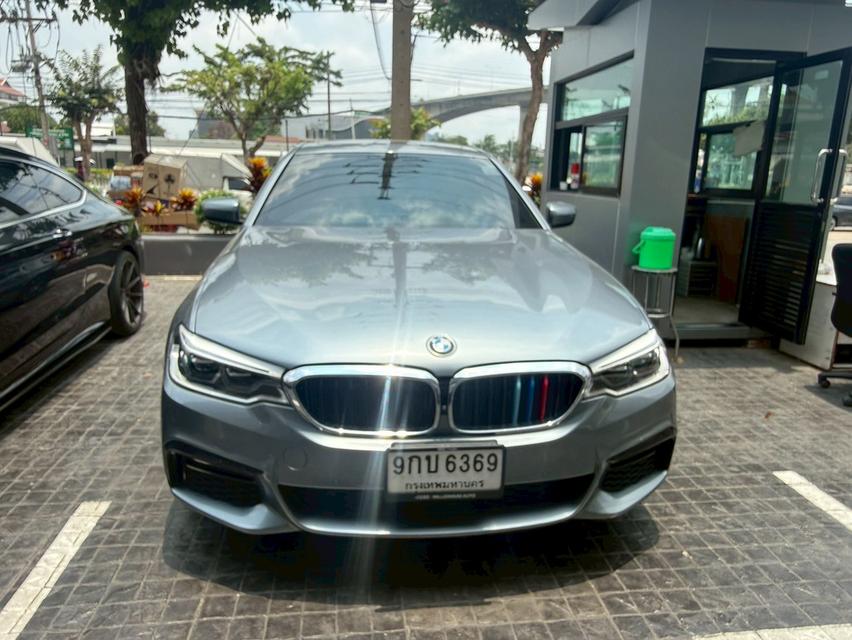 BMW 530e 2.0 M-sport G30 2020 สีเทา รูปที่ 2
