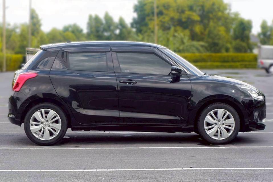 Suzuki Swift 1.2 GLX Navi เกียร์ Auto สีดำ ปี 2020 7