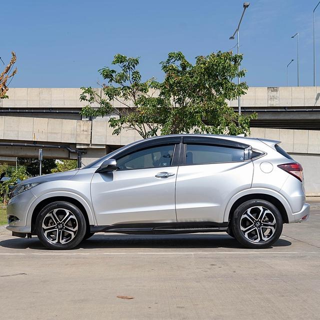 HONDA HR-V 1.8 E Limited  2016 รหัส 12AT8705 19