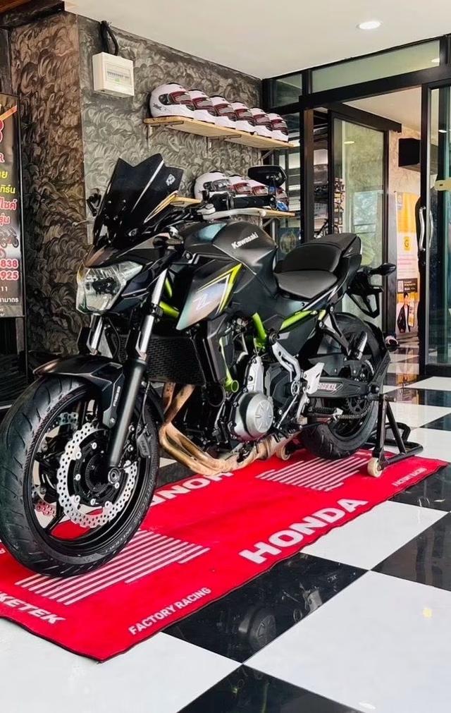 มอเตอร์ไซค์ Kawasaki z650