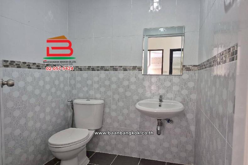 ทาวน์เฮาส์ หมู่บ้าน บ้านสวนปาริชาติ เนื้อที่ 19 ตร.ว ใกล้สถานีรถไฟฟ้าคลองบางไผ่ ตำบลเสาธงหิน อำเภอบางใหญ่ นนทบุรี 8
