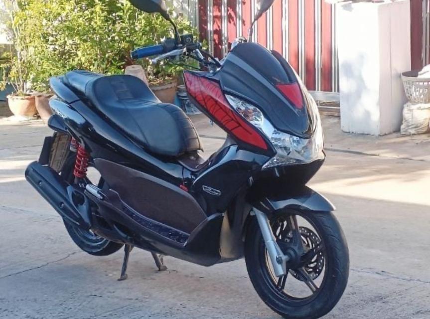 Honda PCX แต่งลายสไปเดอร์แมน 3