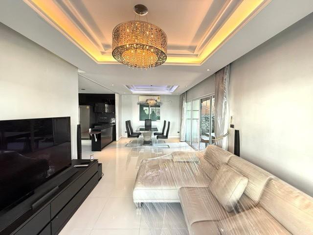 ขายบ้านเดี่ยว 2 ชั้น เนื้อที่ 54 ตร.ว.โครงการพฤกษานารา หนองมน เฟส 1 บ้านแต่งครบระดับพรีเมียมพร้อมเข้าอยู่ ใกล้บางแสน ศรีราชา 2