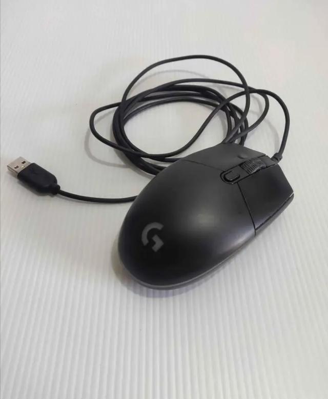 เม้าส์ Logitech 3