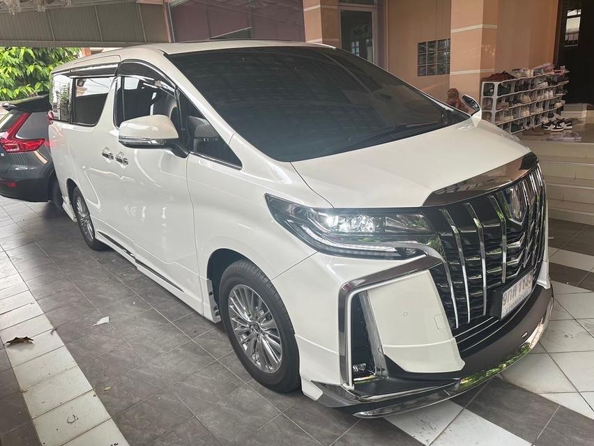 ขาย Toyota Alphard Hybrid 2023 4