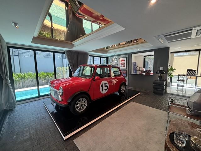 ขายบ้านหรู 4.5 ชั้น พร้อม Rooftop และสระว่ายน้ำส่วนตัว ย่านสุขุมวิท แบริ่ง ทำเลศักยภาพ ใจกลางเมือง 2