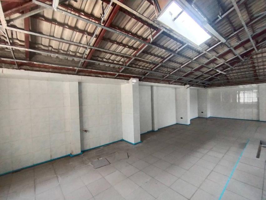 ขายบ้านเดี่ยว 2 ชั้นนอกโครงการ ใจกลาง ถนนเพชรเกษม(ซอยเพชรเกษม 68)บ้านหลังมุมติดถนนซอย ขนาด 214 ตารางวา 8