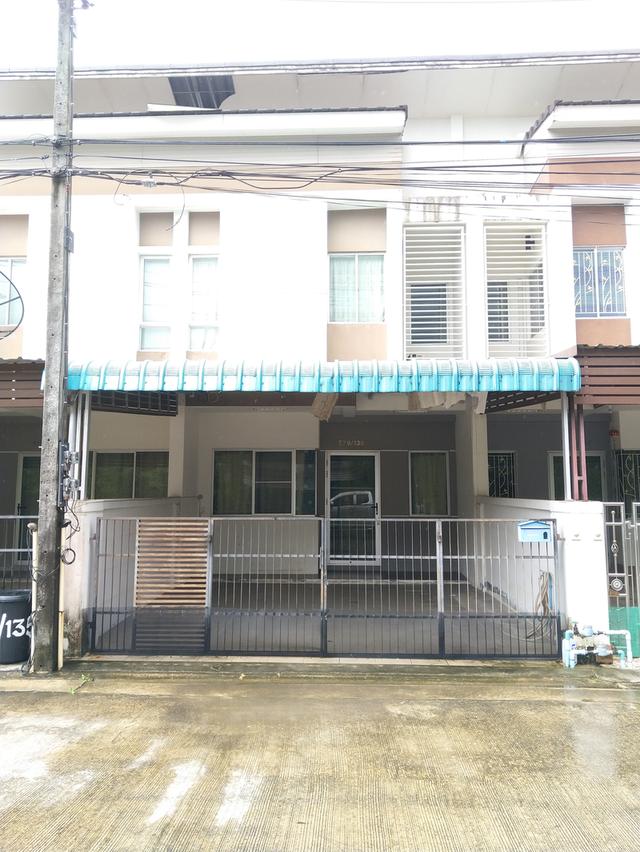 บ้านทาวน์โฮม2ชั้น 6