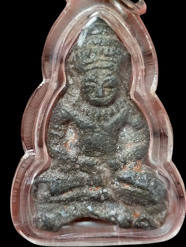 พระร่วงนั่ง เมืองละโว้ เกร็ดกระดีเต็มองค์ สวยงาม มีมนต์ขลัง