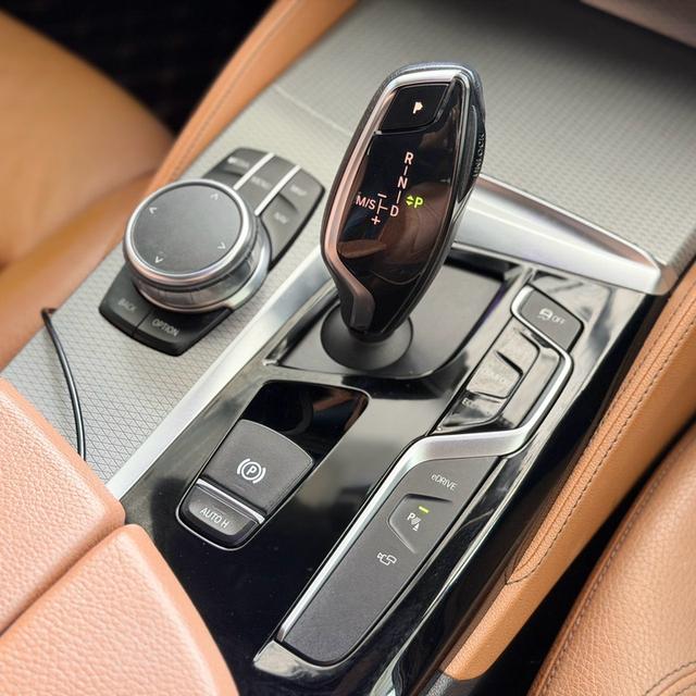 🚗 BMW 530e 2.0 M SPORT โฉม G30 ปี 2019 รูปที่ 16