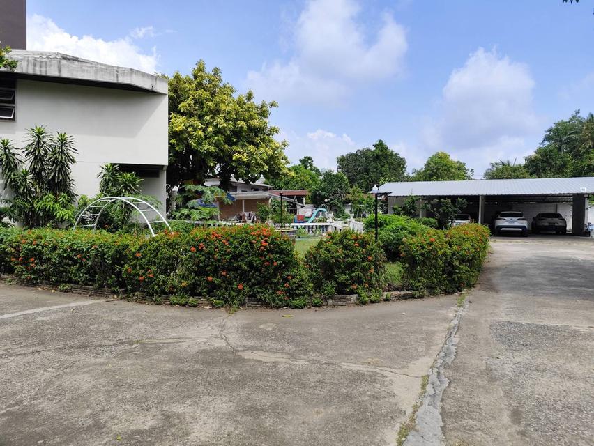 ขายที่ดินแปลงศักยภาพสูง สุขุมวิท 101  BTS ปุณณวิถี Land and old  house  for sale in a prime 1