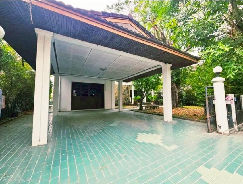 ขายบ้านเดี่ยวมือสองหลังใหญ่ โครงการ หมู่บ้านชวนชื่น พาร์ควิลล์ (Chuan Chuen Park Ville) เนื้อที่ 119 ตร.ว. ใกล้มหาวิทยาลัยมหิดล ศาลายา 2