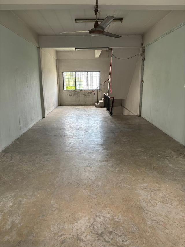 อาคารพาณิชย์ 4 ชั้น ใกล้สำเพ็ง2 3