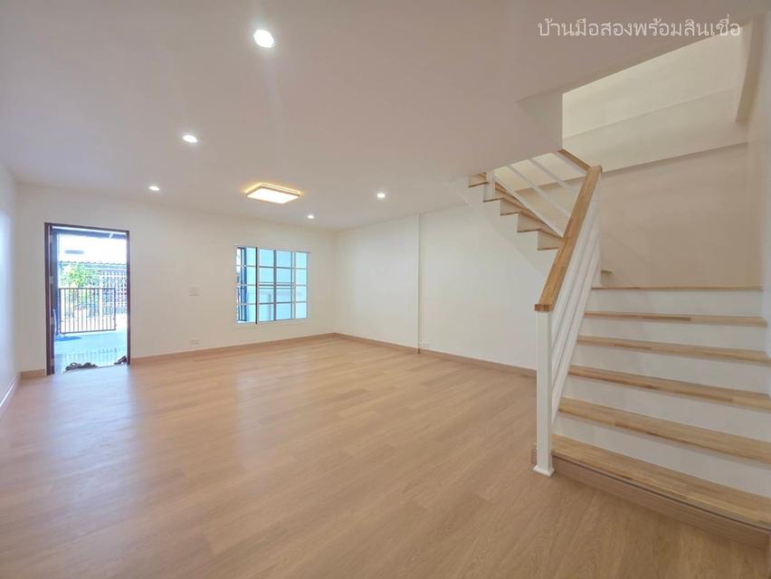 หมู่บ้านเมืองประชา หทัยราษฎร์ 10