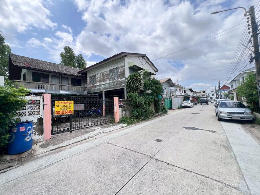 ขายบ้านเดี่ยว 2 ชั้น ซอยลาดปลาเค้า72 แยก14 ใกล้เซ็นทรัลรามอินทรา 2