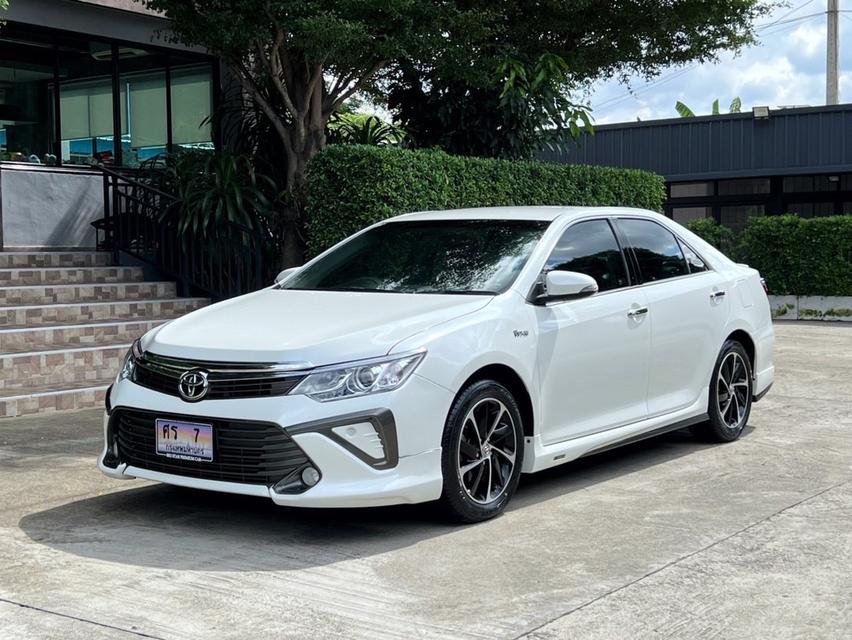 2017 TOYOTA CAMRY 2.0 EXTREMO รถสวยสภาพสมบูรณ์ พร้อมใช้งาน รถไม่เคยมีอุบัติเหตุ ประวัติศูนย์ครบครับ 4