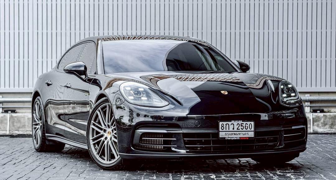 Porsche Panamera 4 E-Hybrid Executive