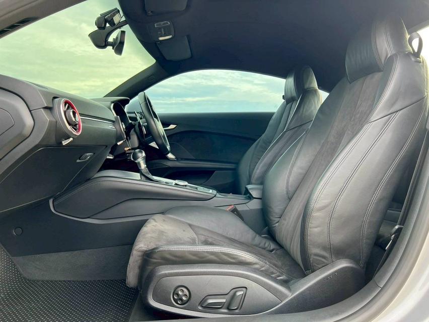 Audi TT Coupe 45 TFSI Quattro S-Line (MK3) ปี 2017 19