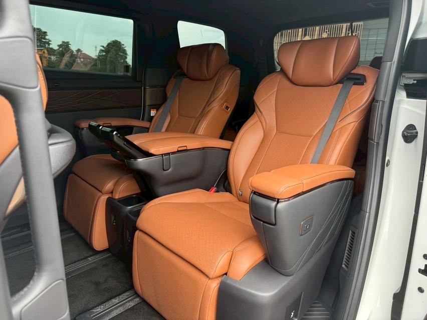 รหัสรถ SG9919 Toyota Alphard HEV E-Four ExecutiveLounge ปี23 8