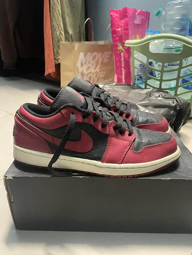 Nike Jordan 1 reverse bred รูปที่ 5