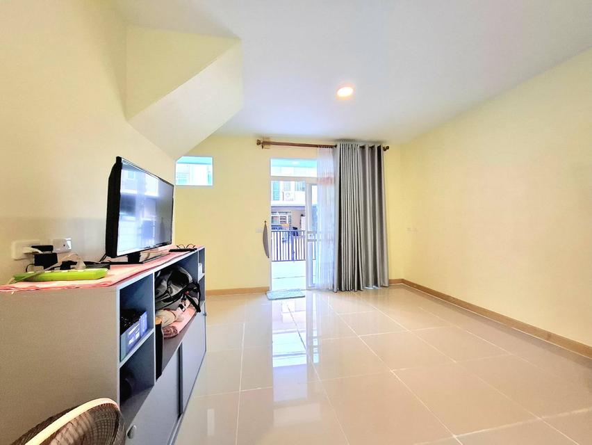 ขายทาวน์โฮม2 ชั้น 19.6 ตารางวา โครงการ คาซ่า ซิตี้ ( Casa city ) บางนา 5