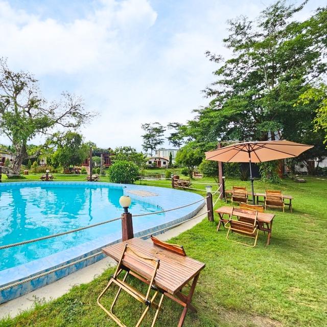 รีสอร์ท 4