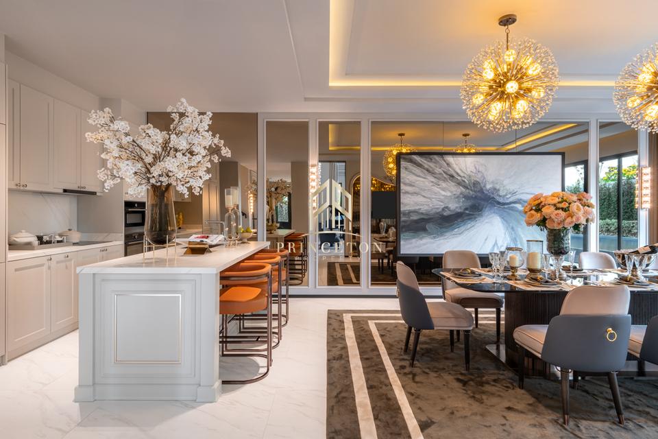 คฤหาสน์หรู 3 ชั้น แซงค์รอยัล ดิ เอททีน บางนา กม 7 CINQ ROYAL The Eighteen, Bangna KM.7 5