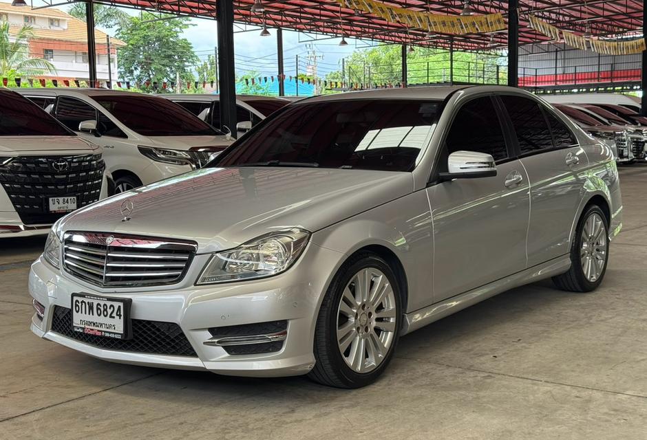 BENZ C200 W204 ปี 2013