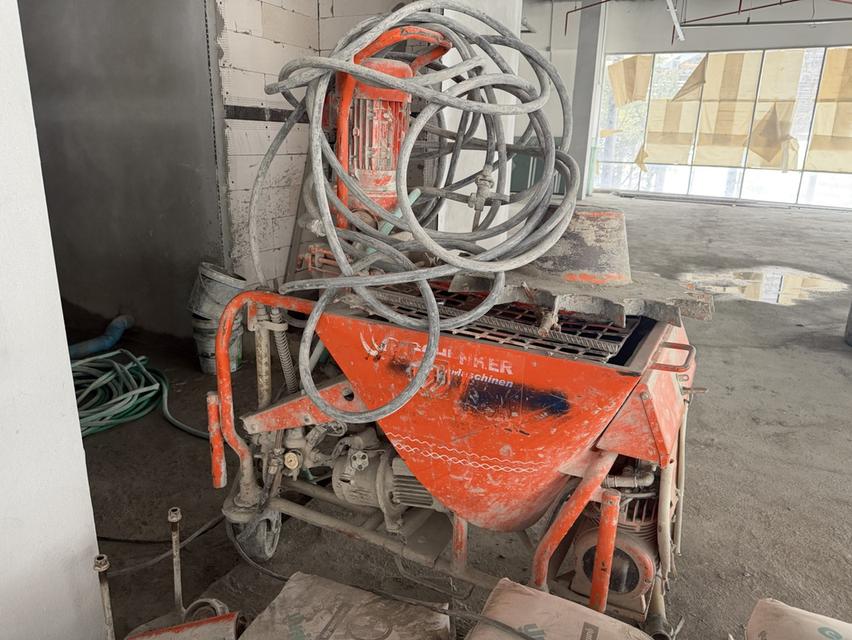 เครื่องพ่นปูนฉาบ มือ 2 รูปที่ 4