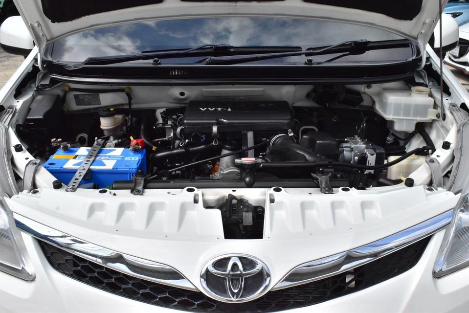 TOYOTA AVANZA 1.5S 2014 สีขาว 17