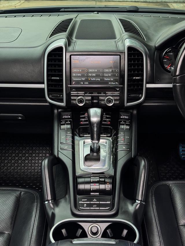 รหัสรถ AVA5511 🏆 Porsche Cayenne S 3.0 ปี 2014 ใช้งานน้อย 8 หมื่นโลแท้ 13