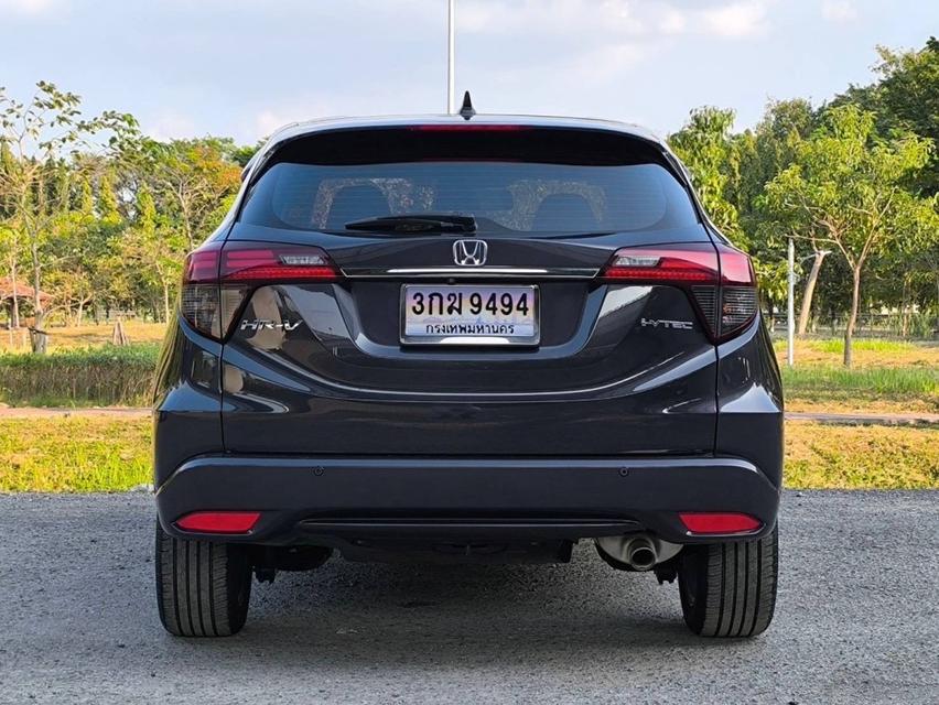 Honda HR-V  6