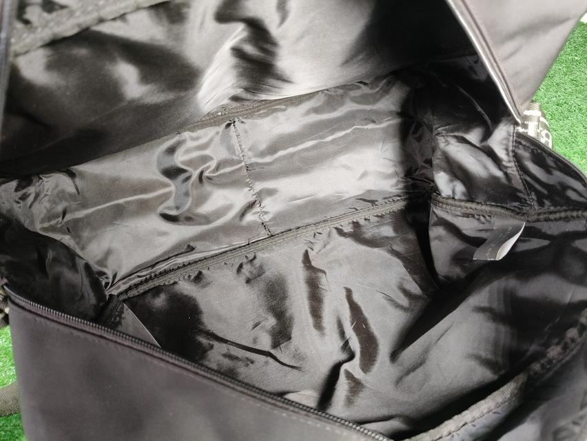 Berburry Fragrances Brown Nylon Travel Bag รูปที่ 8