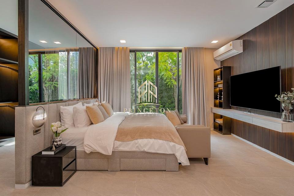 For rent Vive Krungthep Kreetha 4 bedrooms ให้เช่า บ้านใหม่ วีเว่ กรุงเทพกรีฑา 4 ห้องนอน 10